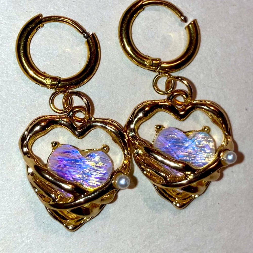 NEW Heart Earrings